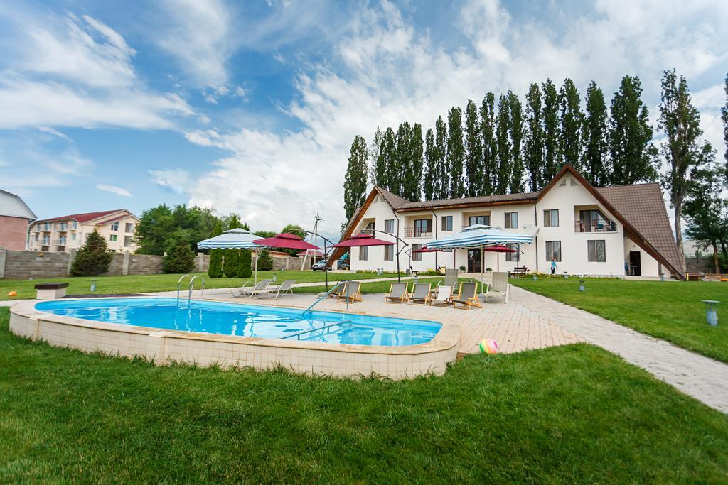 Dolinnka Hotel Çolpan Ata Dış mekan fotoğraf