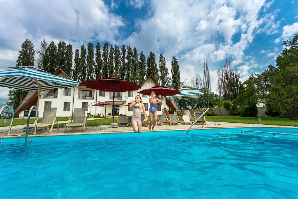 Dolinnka Hotel Çolpan Ata Dış mekan fotoğraf